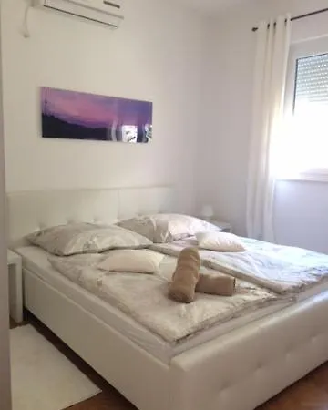 Apartment Casa Blanca *